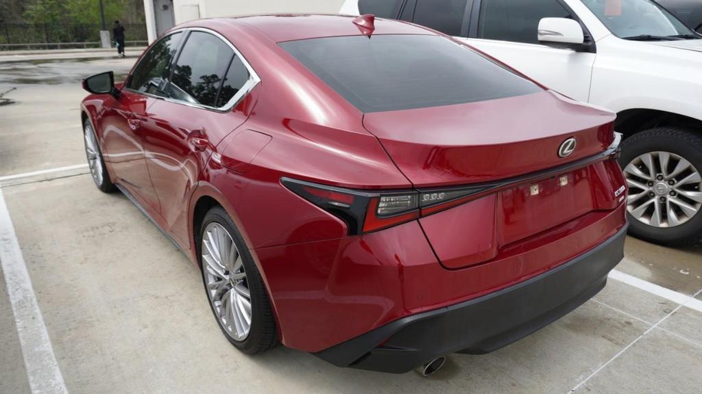 Lexus IS 300 2023