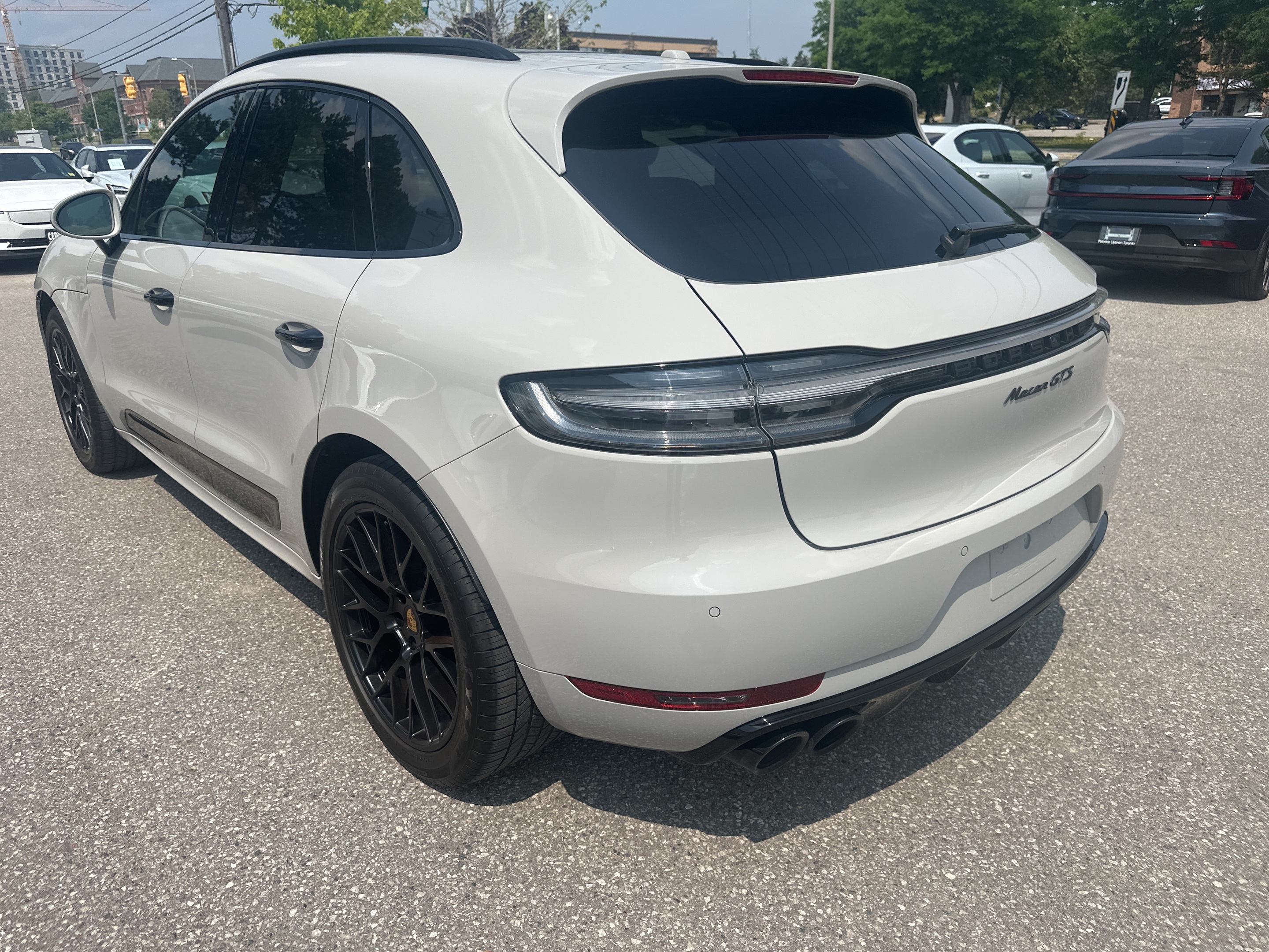 Porsche Macan 2021