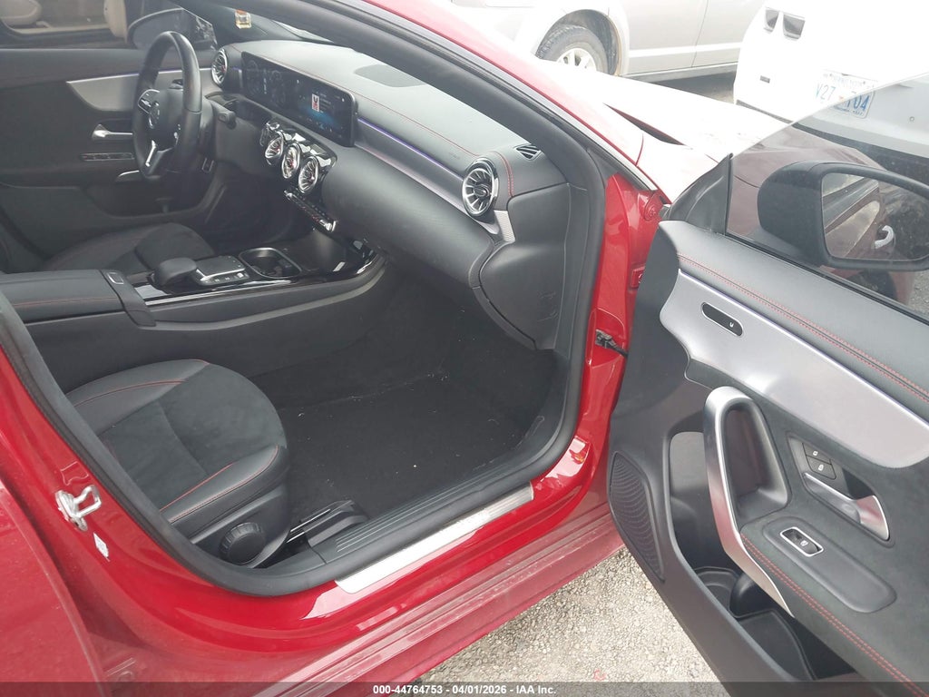 Mercedes-Benz CLA 2022