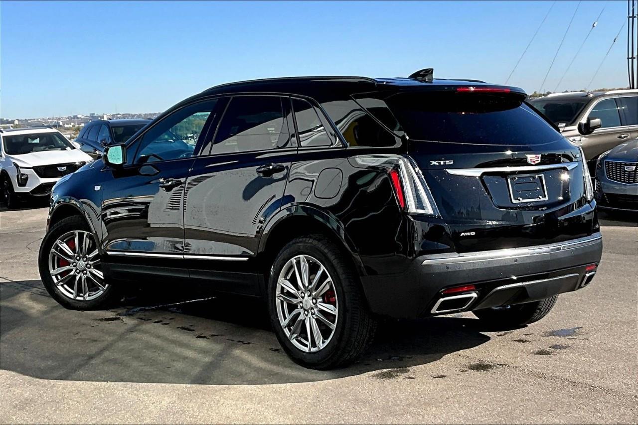 Cadillac XT5 2025