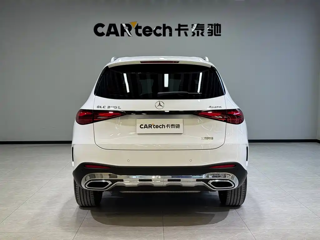 Mercedes-Benz GLC 2025