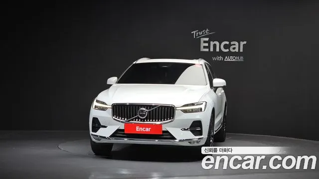 Volvo XC60 2022