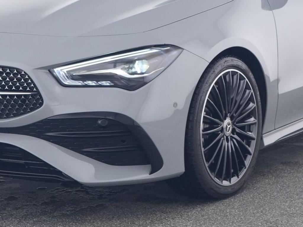 Mercedes-Benz CLA 220 SHOOTING BRAKE 2025