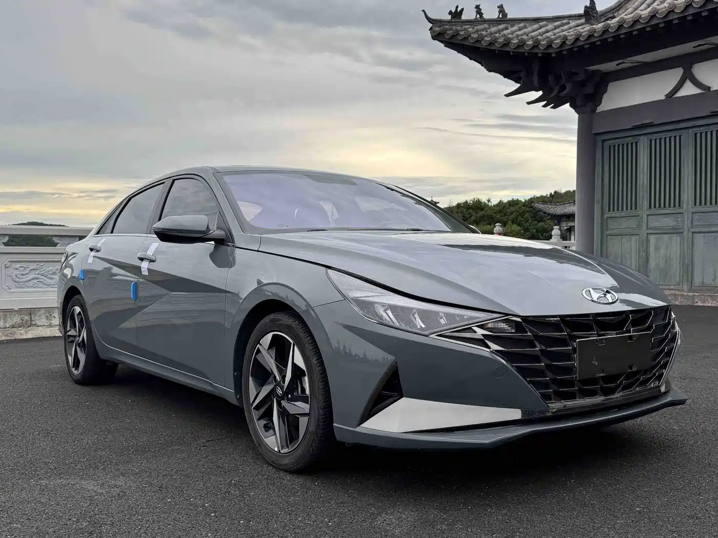 Hyundai Elantra 2023