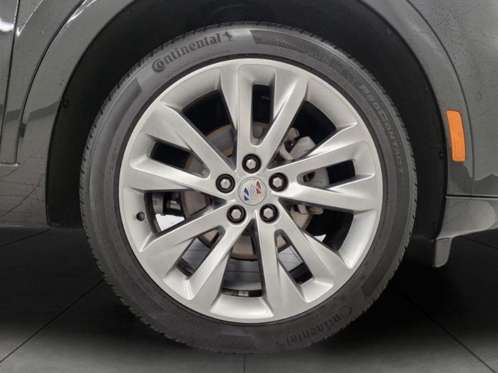 Buick Envision 2023