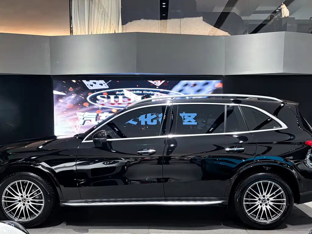Mercedes-Benz GLC 2024