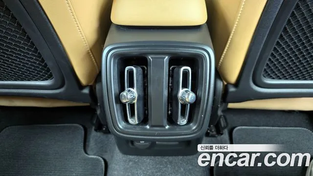 Volvo XC40 2020