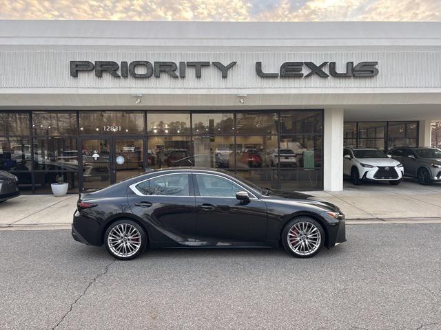 Lexus IS 300 2024
