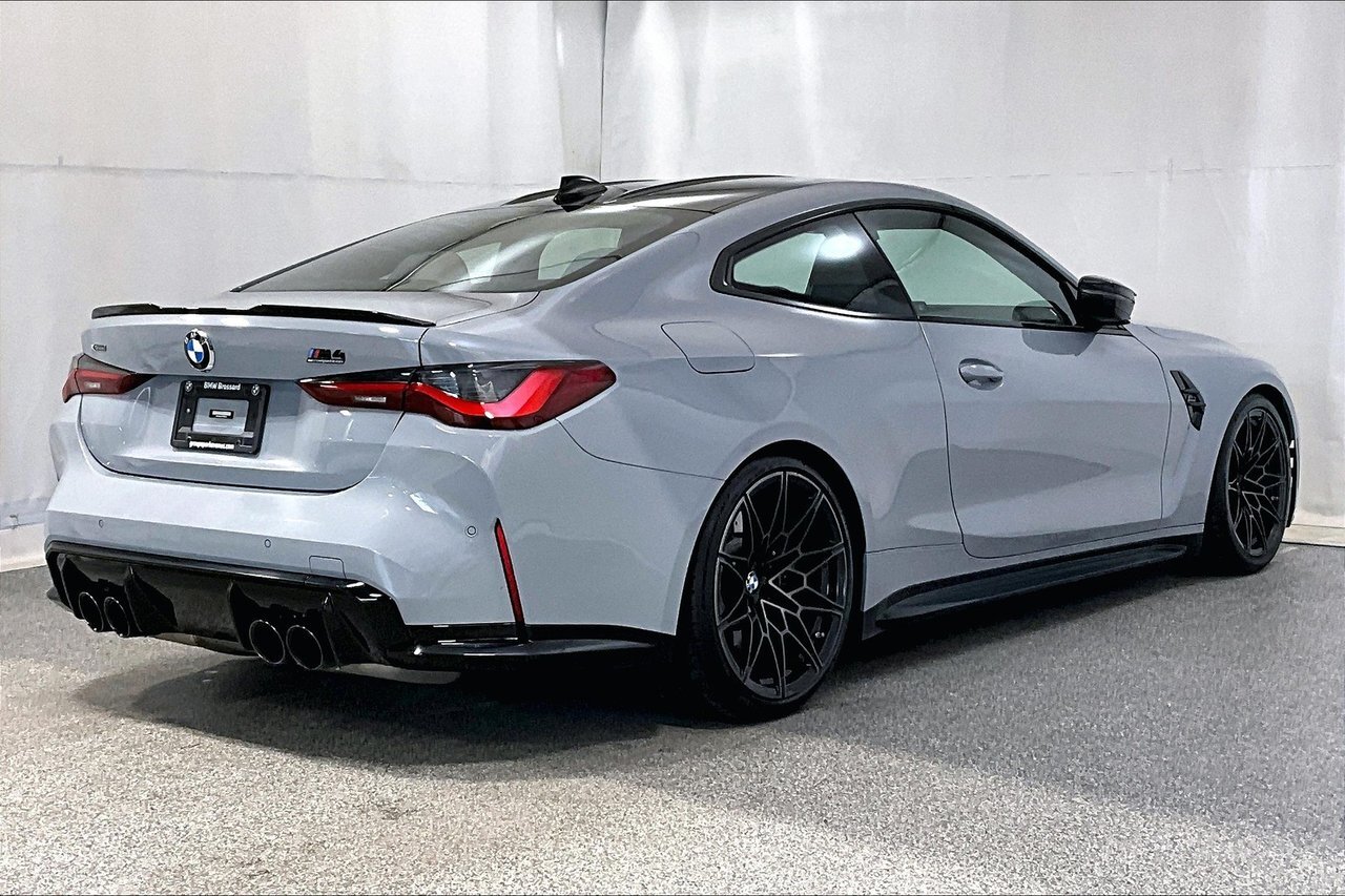 BMW M4 2023