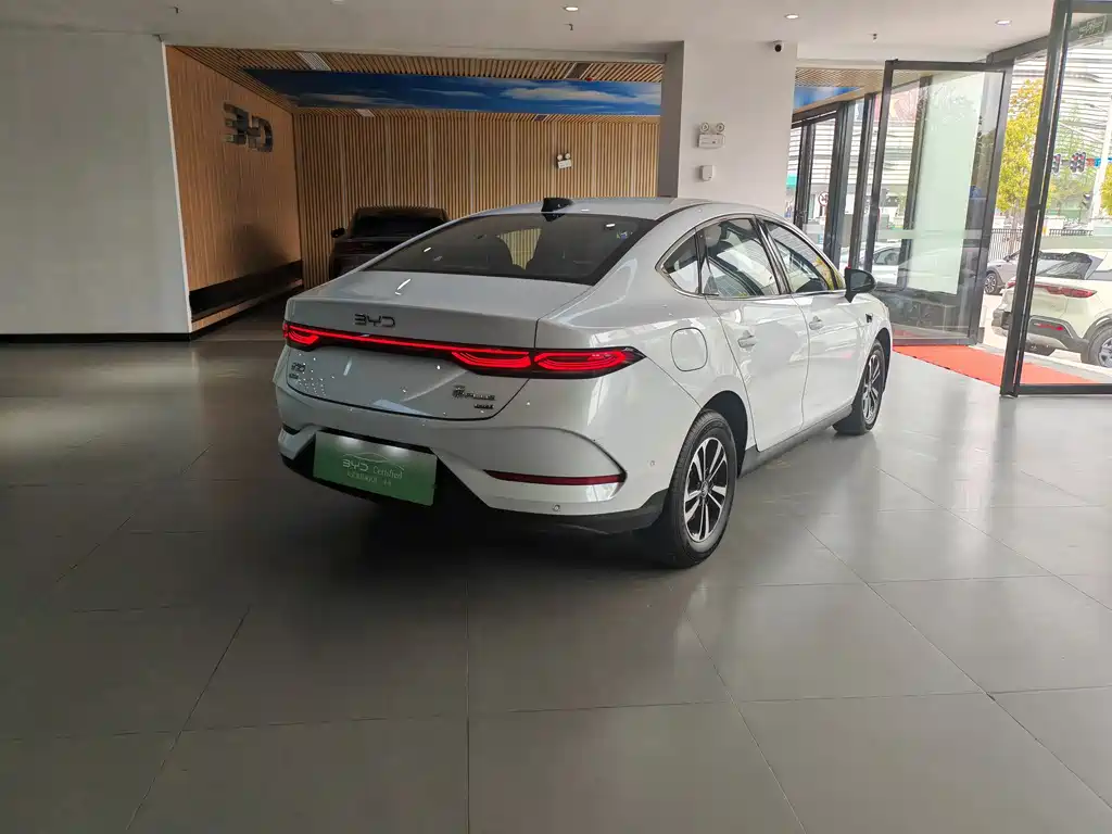 BYD Qin 2025