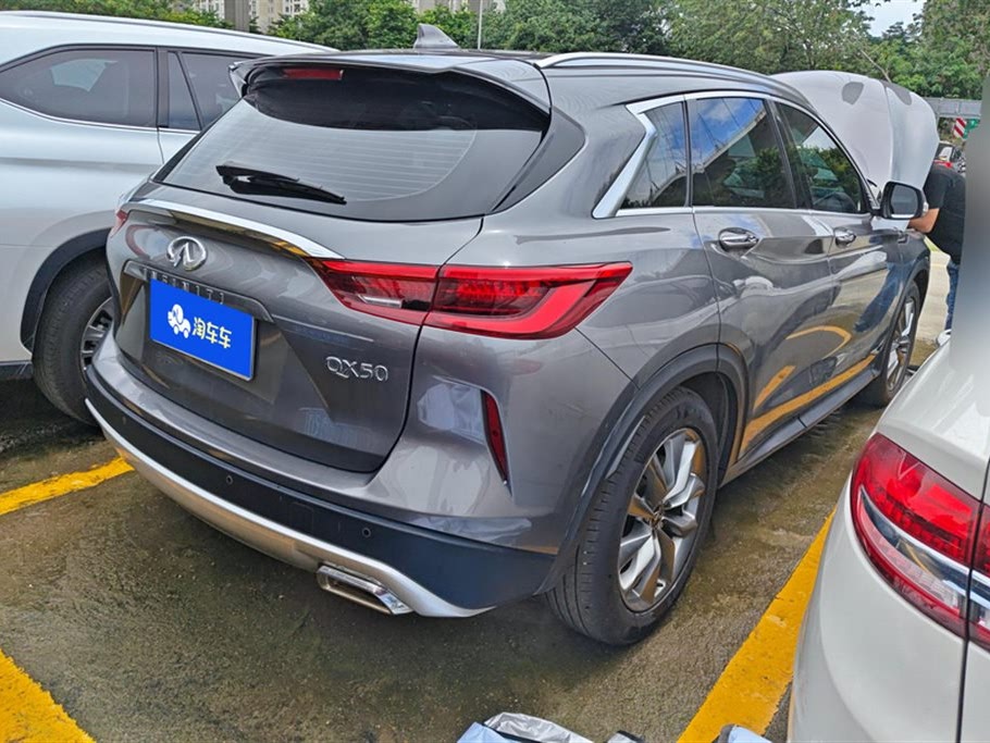 Infiniti QX50 2021
