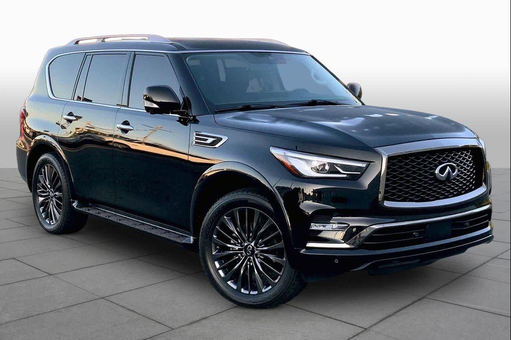 Infiniti QX80 2023