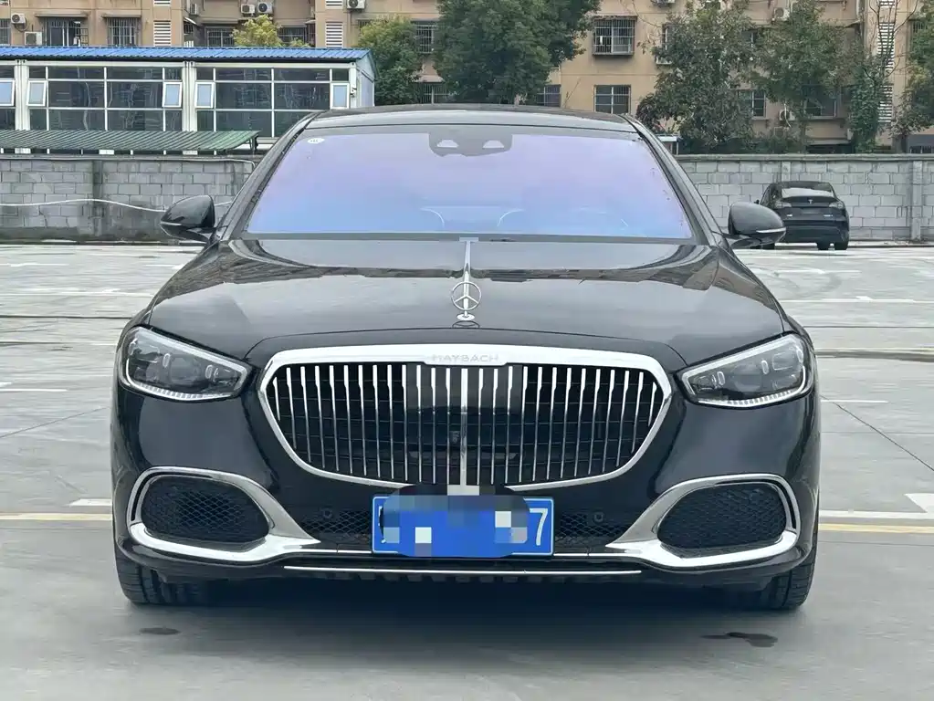 Mercedes-Benz Maybach S-Класс 2022