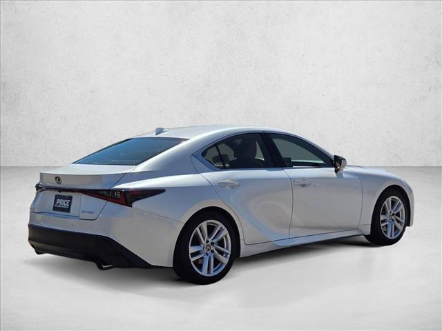 Lexus IS 300 2023