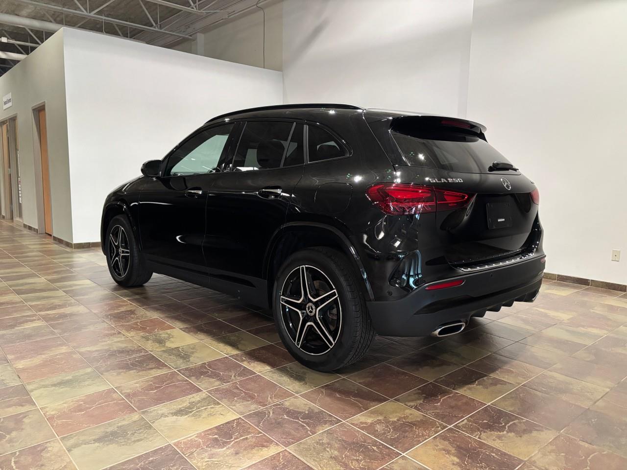 Mercedes-Benz GLA 2025
