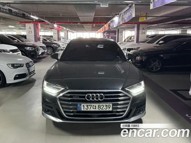 Audi A8 2021