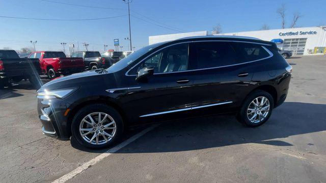 Buick Enclave 2023