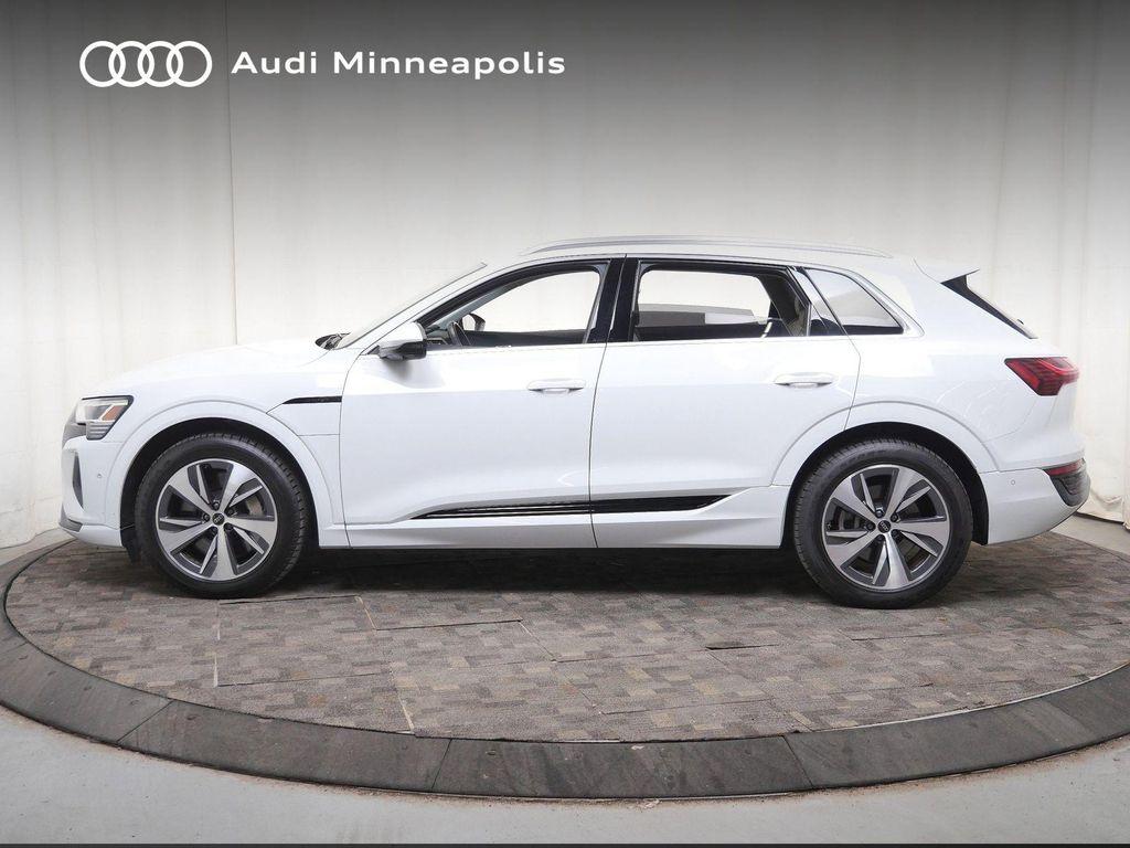 Audi Q8 e-tron 2024