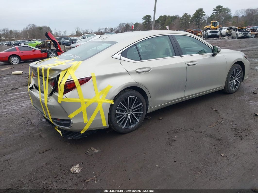 Lexus ES 2025