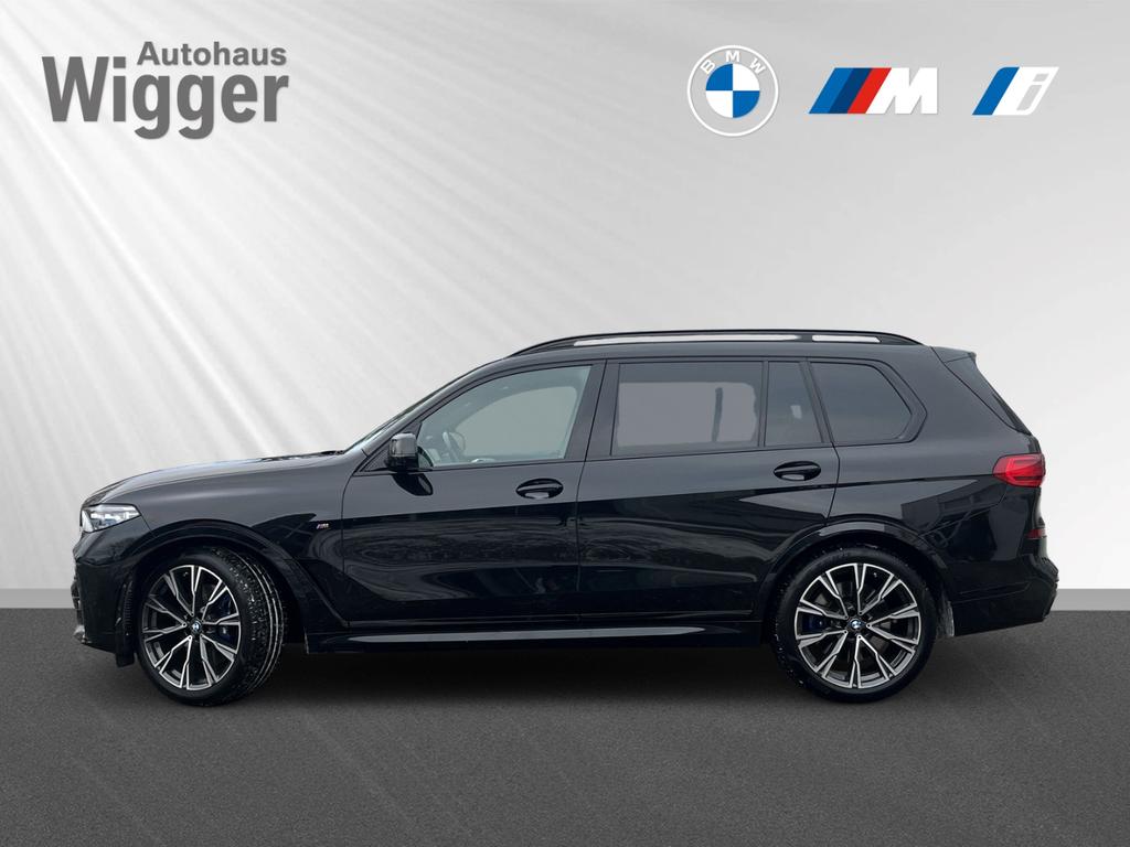BMW X7 M50 2022