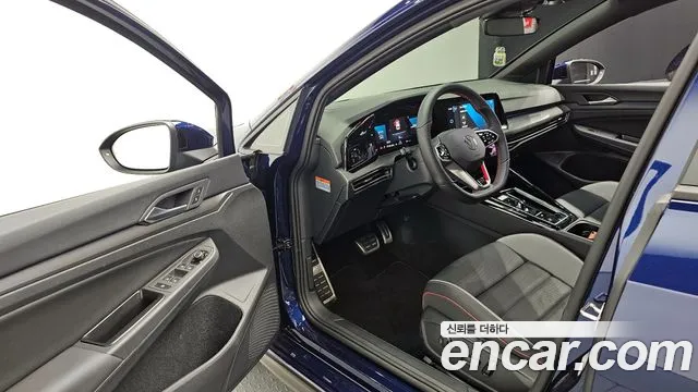 Volkswagen Golf 2023