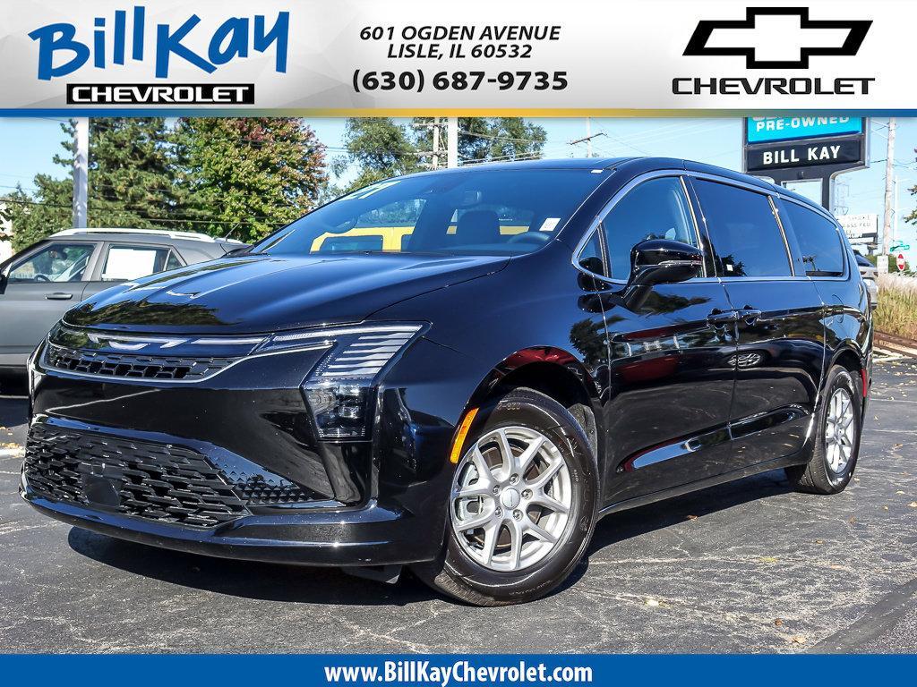 Chrysler Pacifica 2027