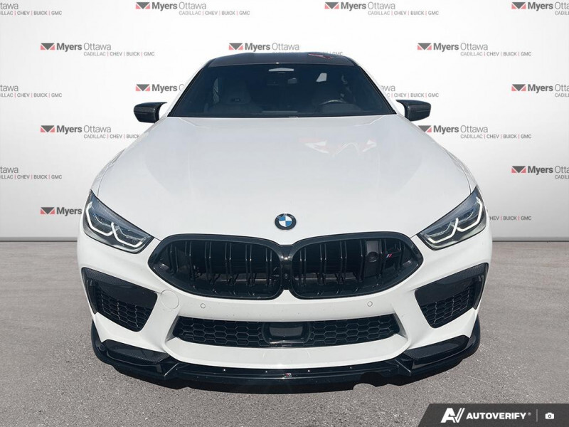 BMW M8 2022