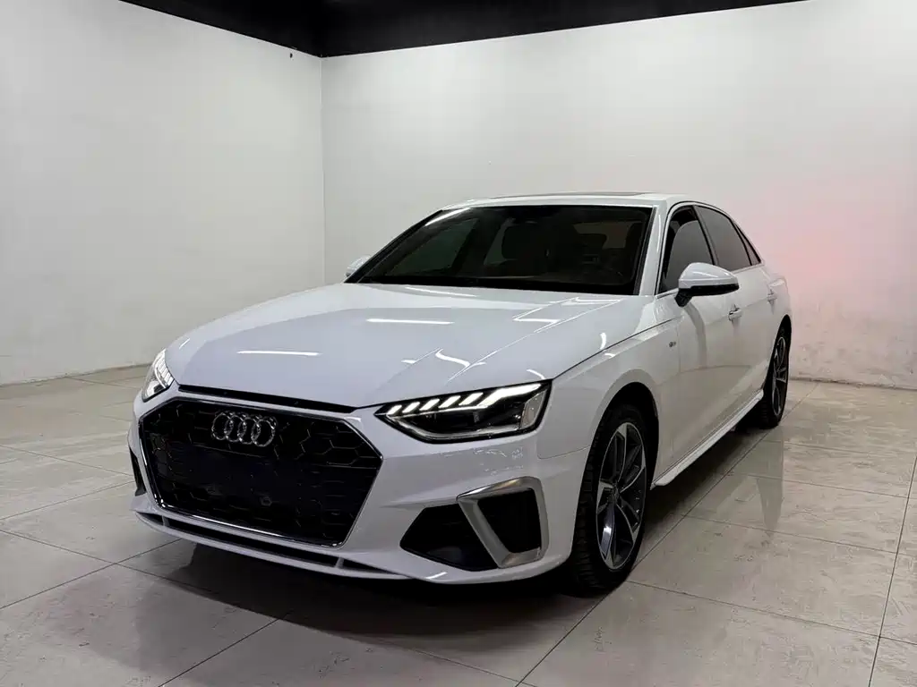 Audi A4 2021