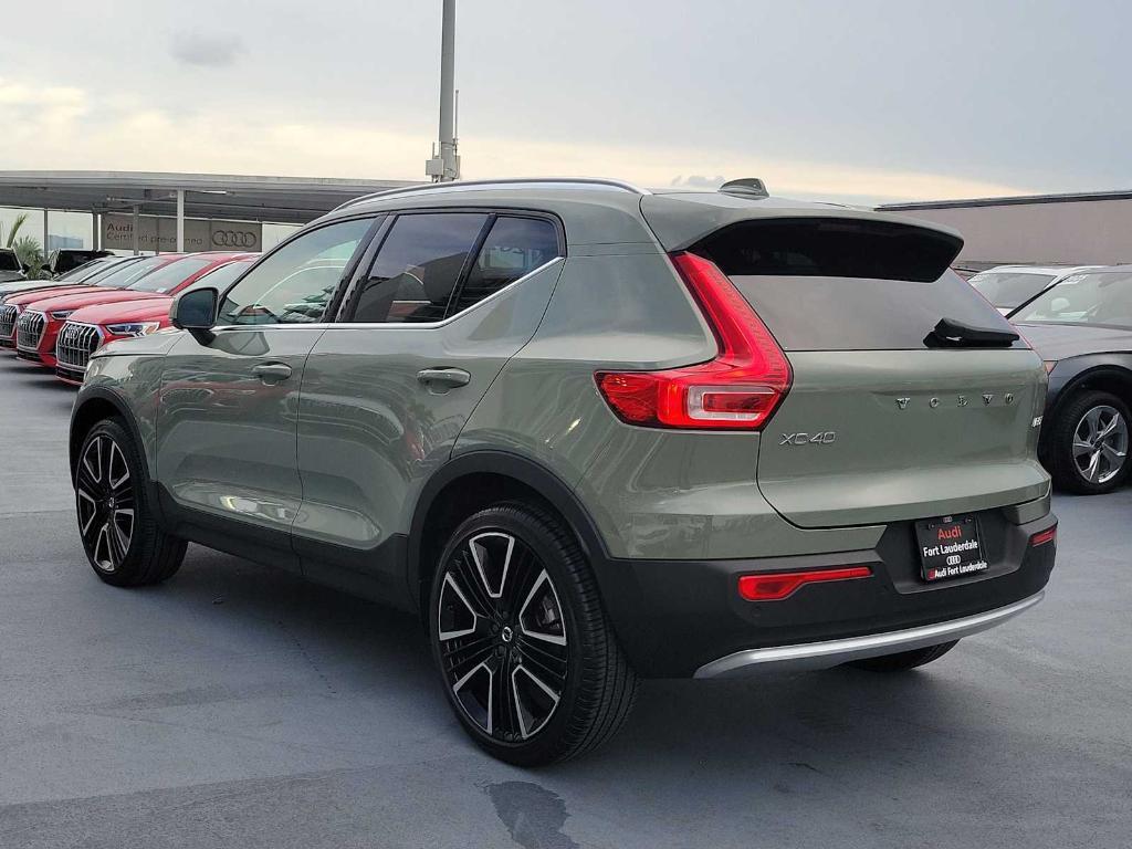 Volvo XC40 2024