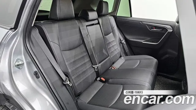 Toyota RAV4 2023