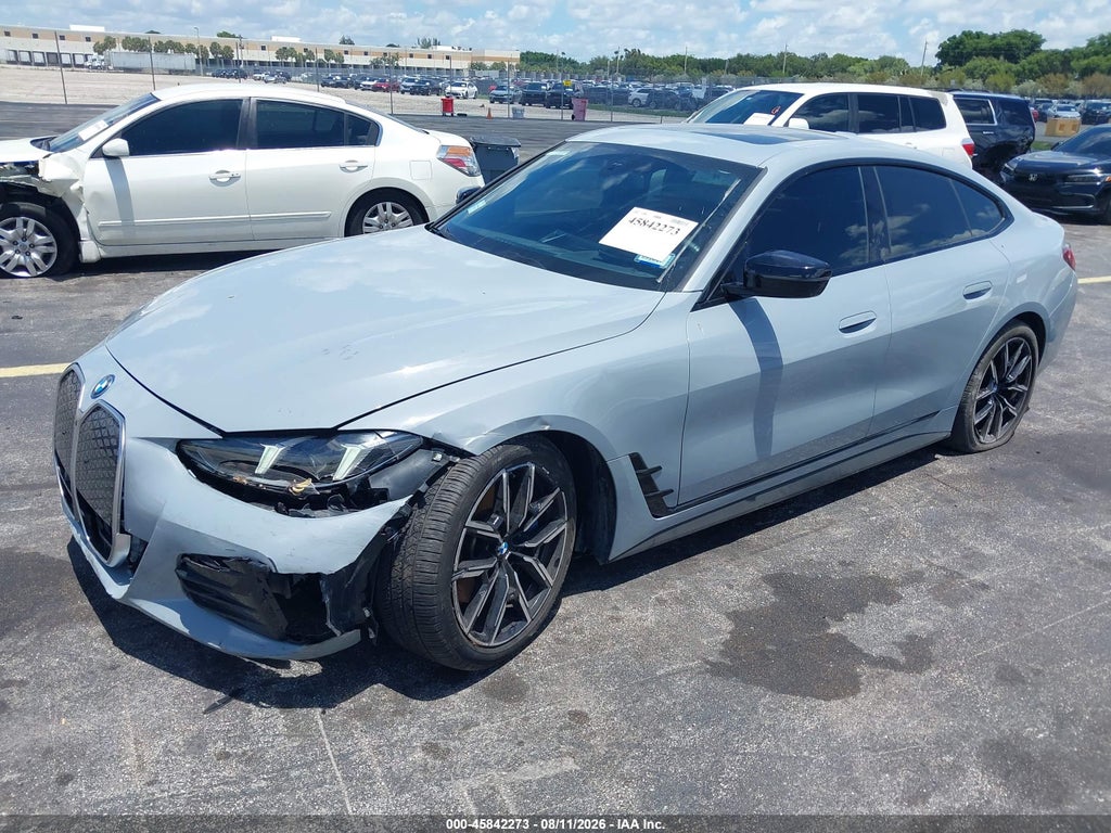 BMW i4 2025