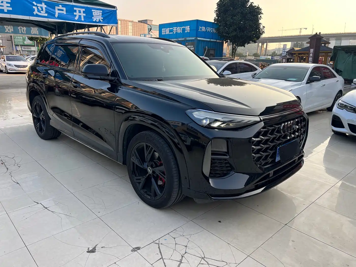 Audi Q6 2024