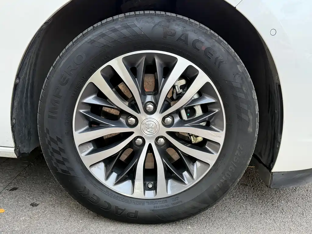 Buick GL8 2021