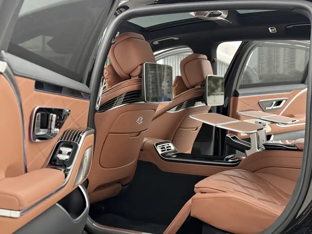 Mercedes-Benz Maybach S-Класс 2022