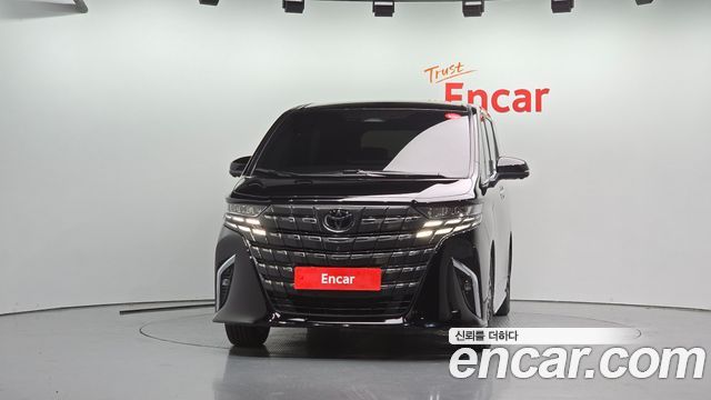 Toyota Alphard 2025