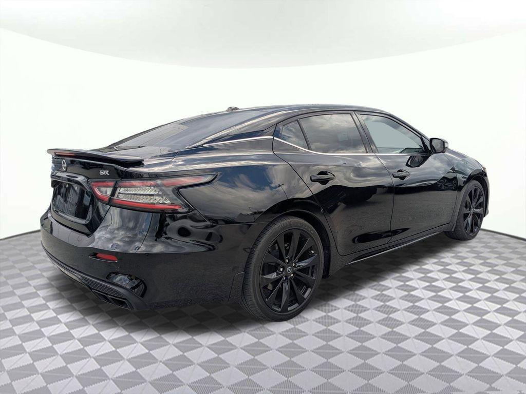 Nissan Maxima 2023