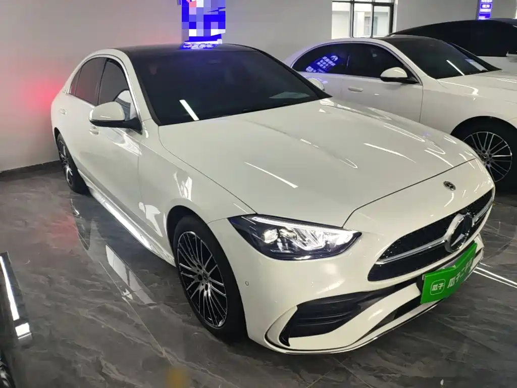 Mercedes-Benz C-Класс 2024