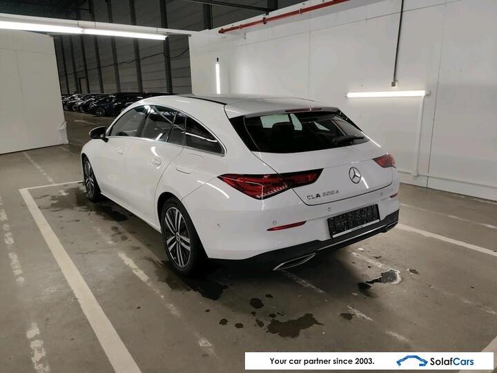 Mercedes-Benz CLA 200 SHOOTING BRAKE 2021