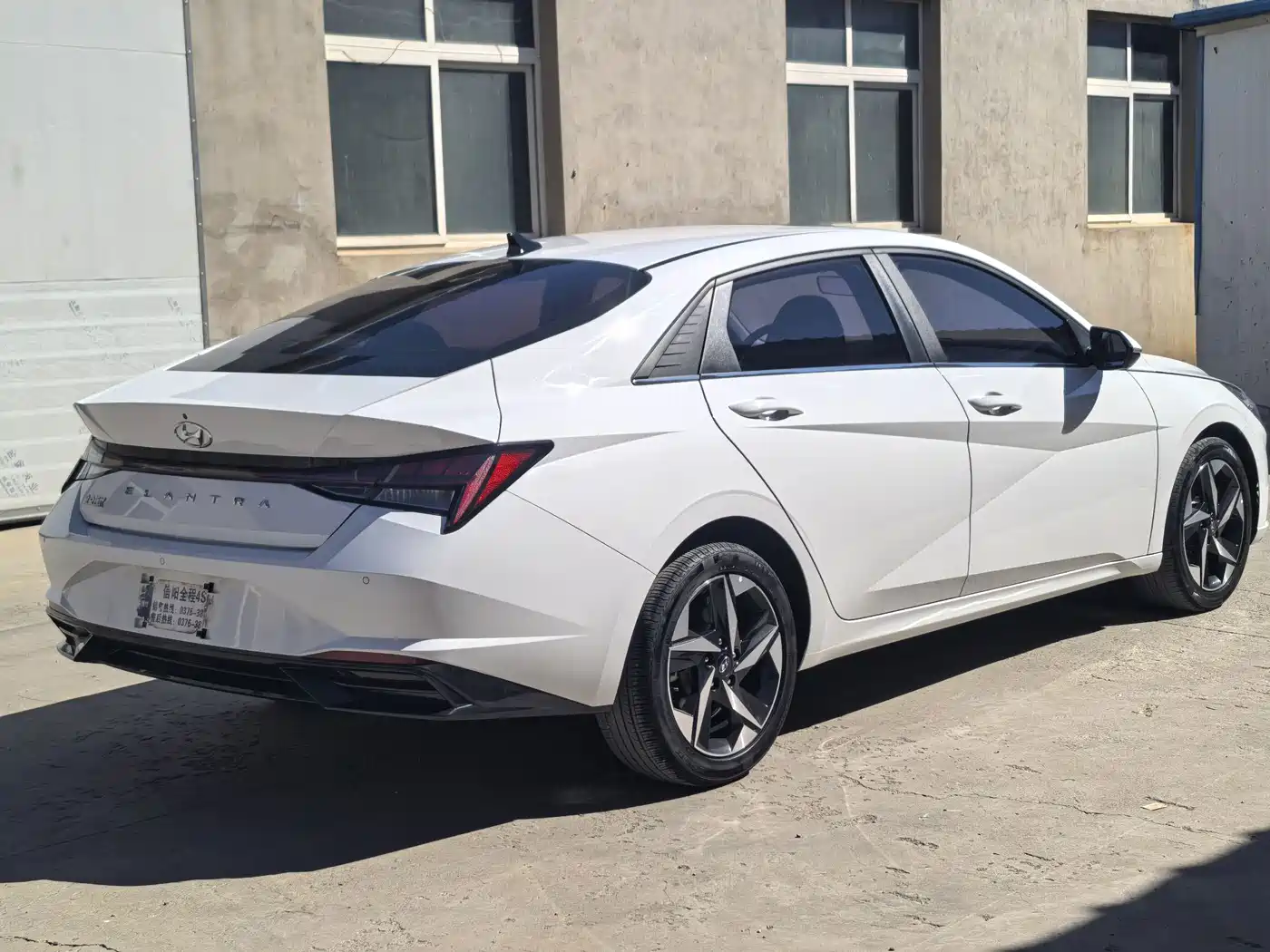 Hyundai Elantra 2023