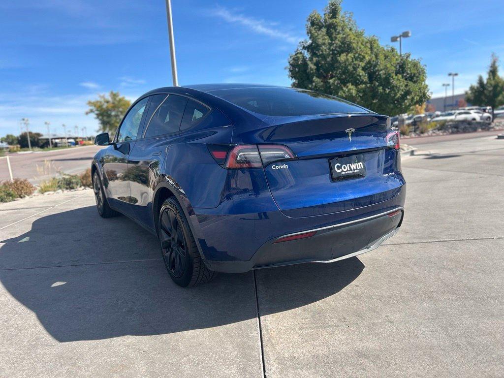 Tesla Model Y 2024