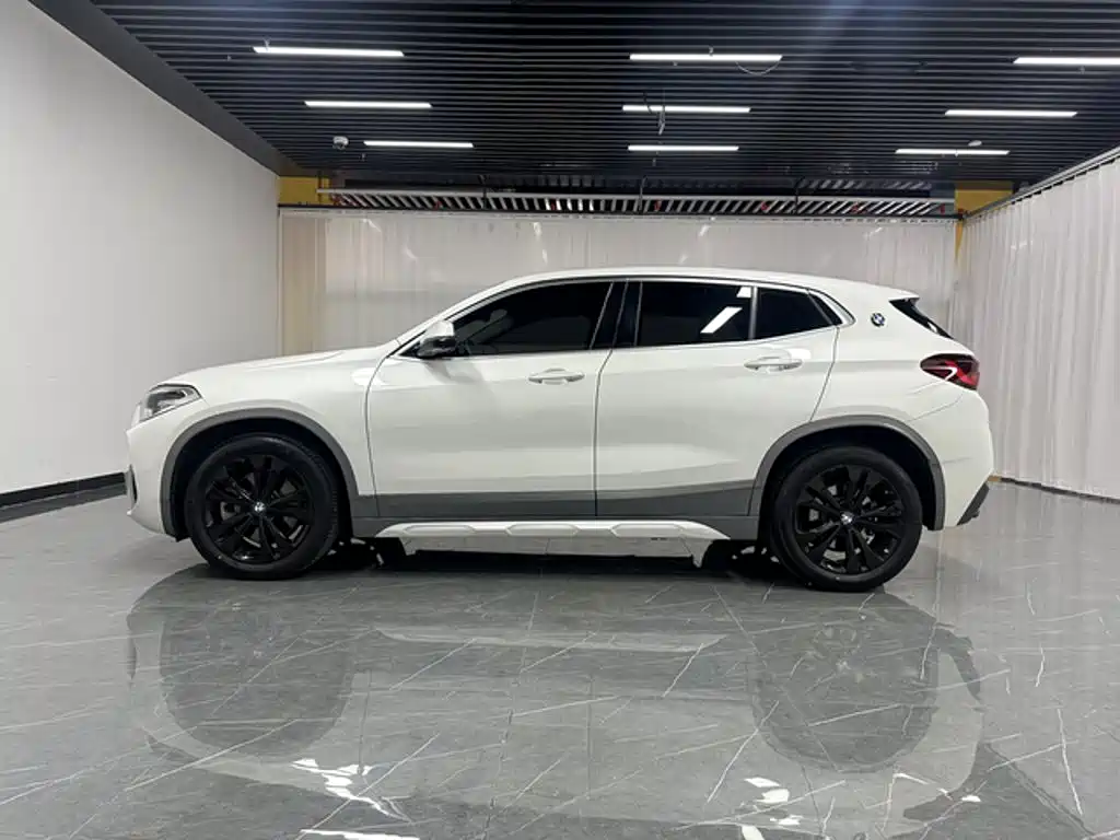 BMW X2 2024