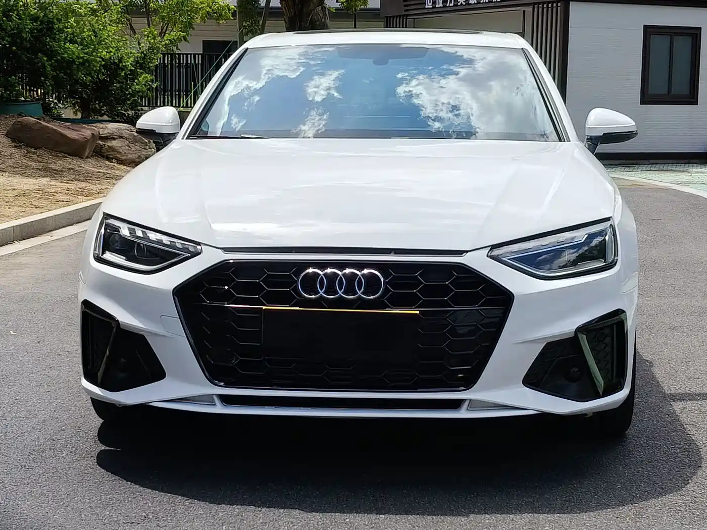 Audi A4 2023