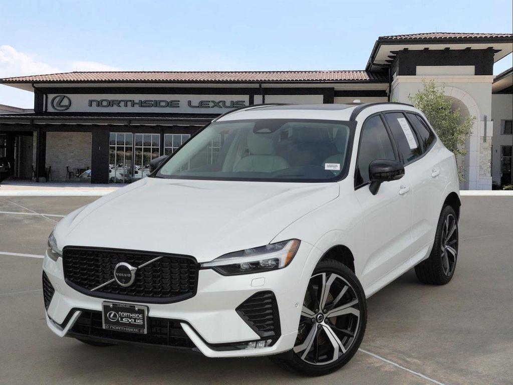 Volvo XC60 2025