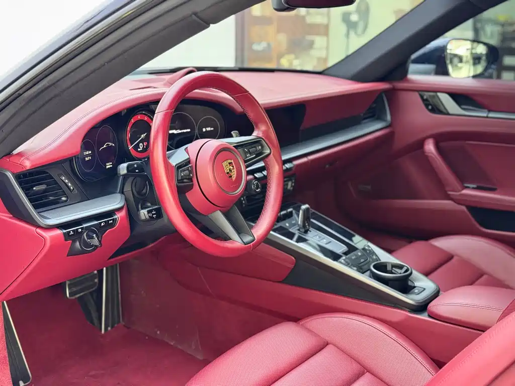 Porsche 911 2021
