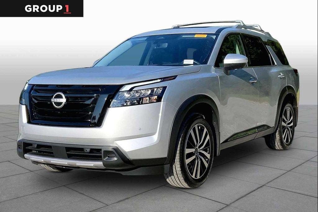 Nissan Pathfinder 2025