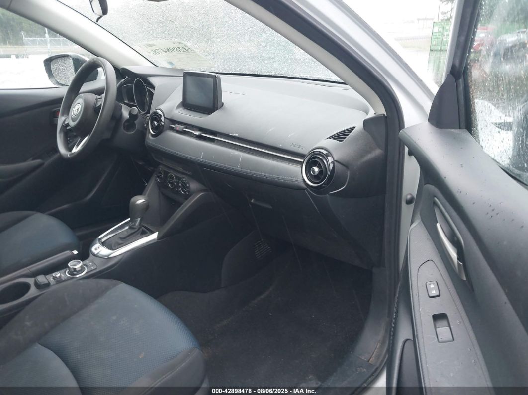 Toyota Yaris 2020
