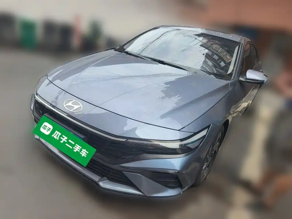 Hyundai Elantra 2023