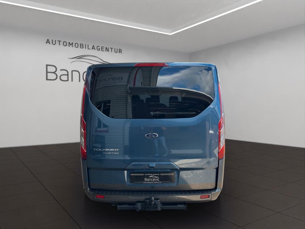 Ford Tourneo Custom 2023