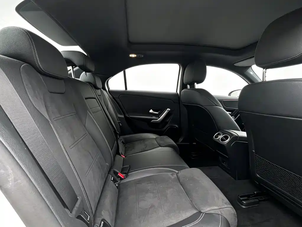 Mercedes-Benz A-Класс 2022