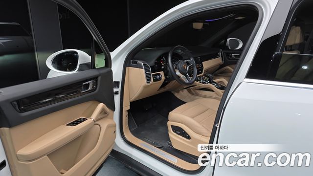 Porsche Cayenne 2023